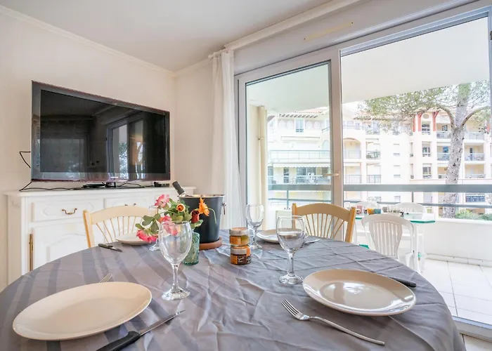 아파트 Le Grand Parc-6 By Interhome *