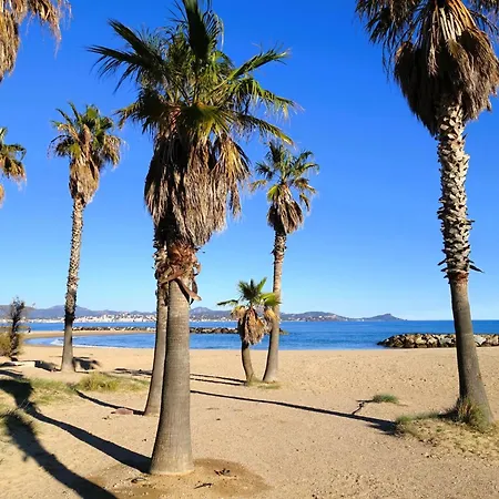 Appartamento Le Grand Parc-6 By Interhome Saint Aygulf